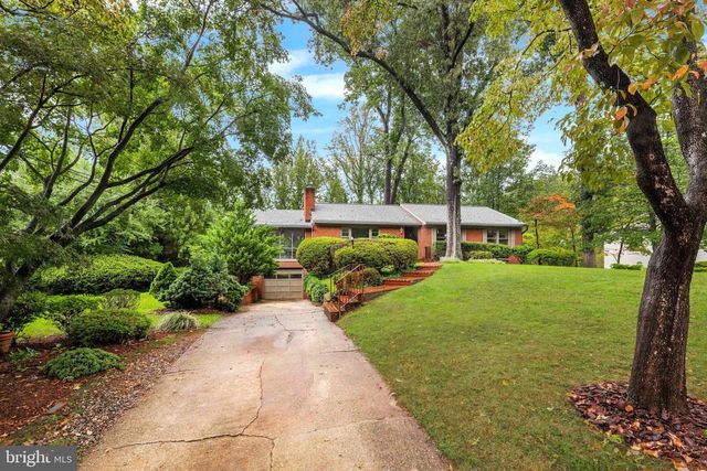 6450 QUEEN ANNE TER, Falls Church, VA 22044