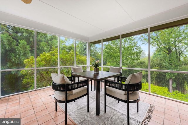6450 QUEEN ANNE TER, Falls Church, VA 22044