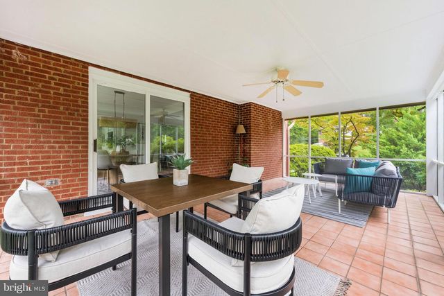 6450 QUEEN ANNE TER, Falls Church, VA 22044