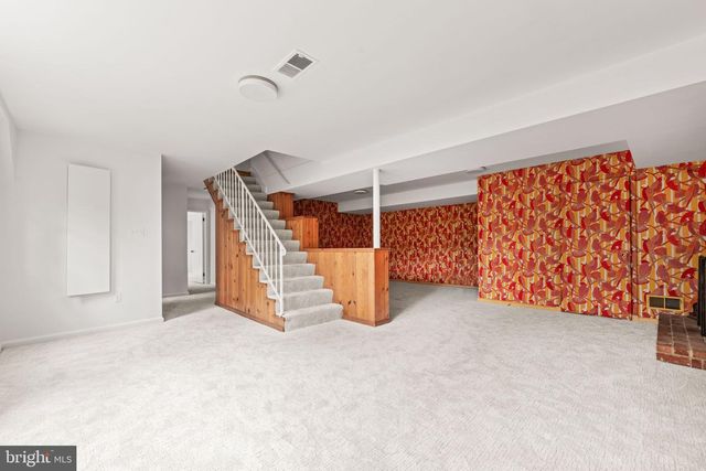 6450 QUEEN ANNE TER, Falls Church, VA 22044