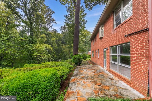 6450 QUEEN ANNE TER, Falls Church, VA 22044