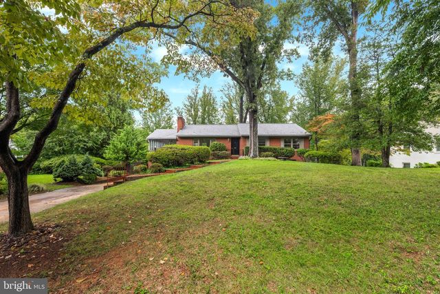 6450 QUEEN ANNE TER, Falls Church, VA 22044