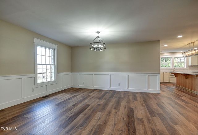 568 Painter Road, Fall Branch, TN 37656