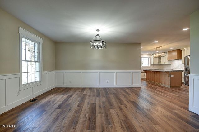 568 Painter Road, Fall Branch, TN 37656