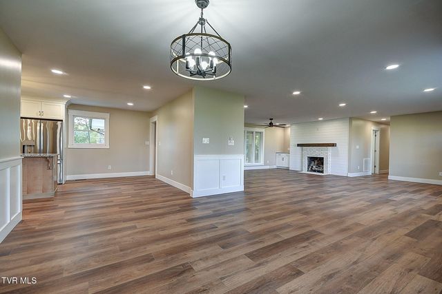 568 Painter Road, Fall Branch, TN 37656