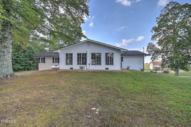 568 Painter Road, Fall Branch, TN 37656