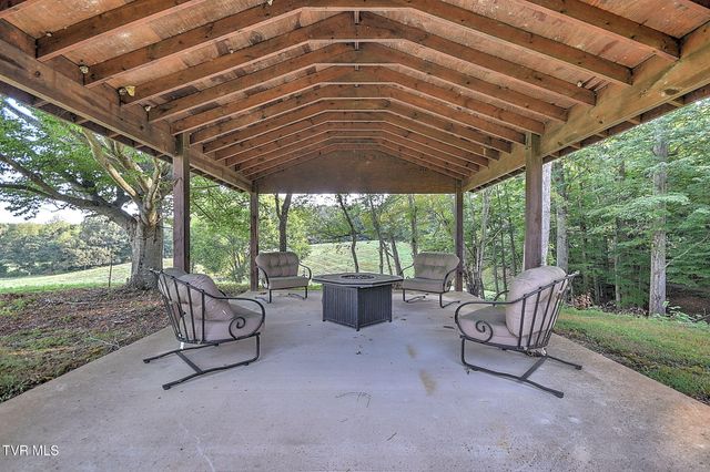 568 Painter Road, Fall Branch, TN 37656