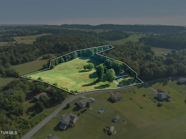 568 Painter Road, Fall Branch, TN 37656