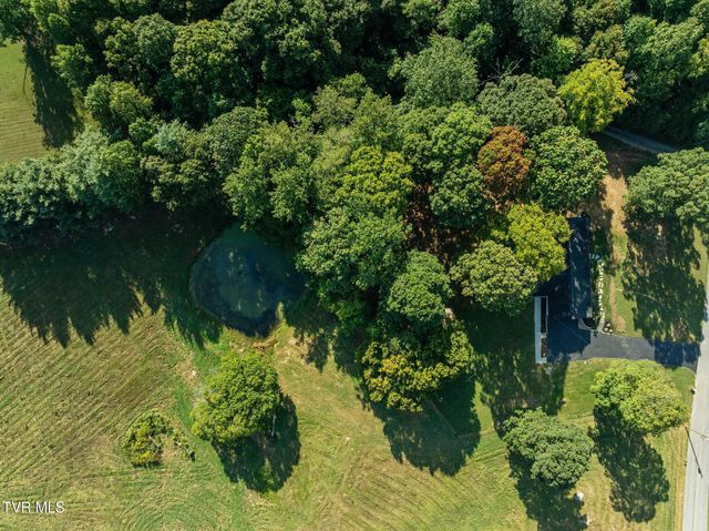 568 Painter Road, Fall Branch, TN 37656