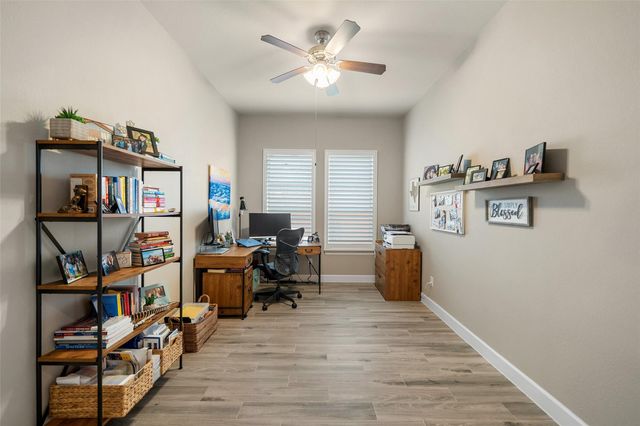 8020 Serenity Drive, Pearland, TX 77584