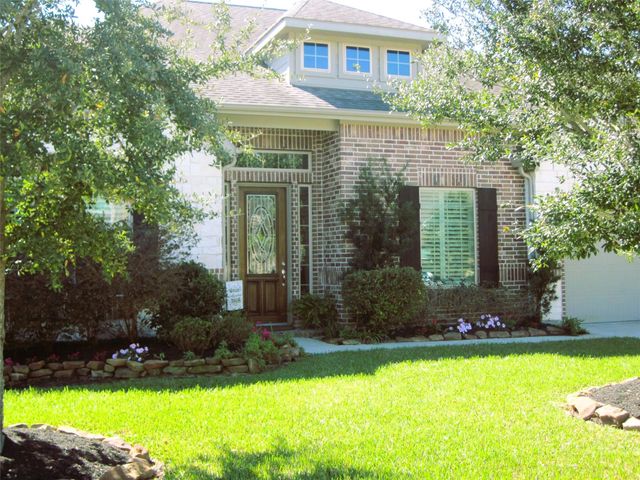 8020 Serenity Drive, Pearland, TX 77584