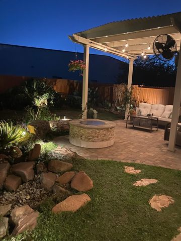 8020 Serenity Drive, Pearland, TX 77584