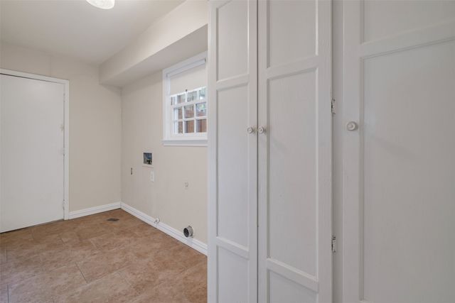 902 Dunbarton Drive, Richardson, TX 75081