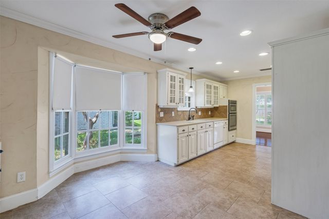 902 Dunbarton Drive, Richardson, TX 75081