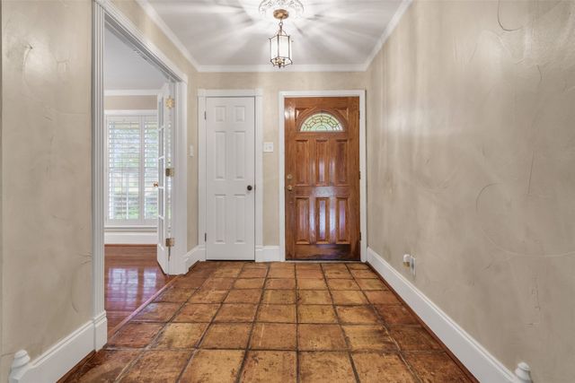 902 Dunbarton Drive, Richardson, TX 75081