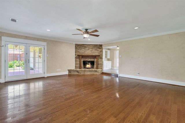 902 Dunbarton Drive, Richardson, TX 75081
