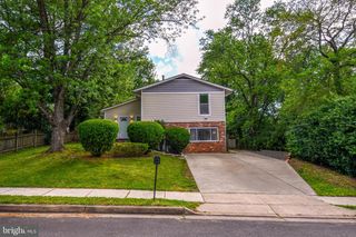 13703 LYNNCROFT DR, Chantilly, VA 20151