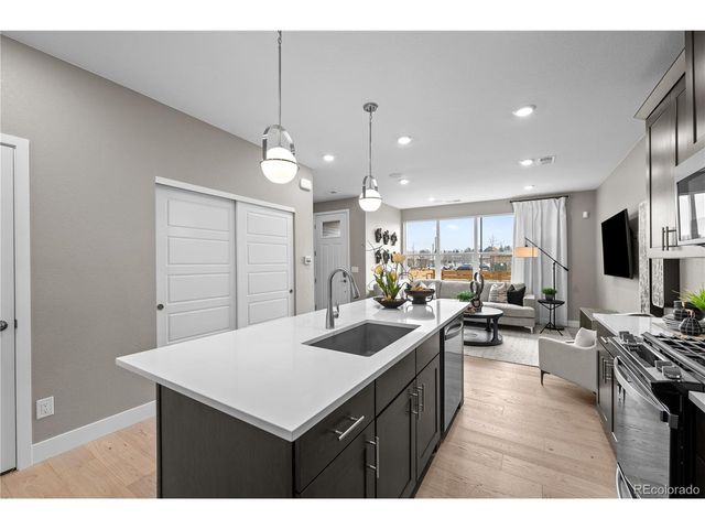 9546 W 58th Cir B, Arvada, CO 80002