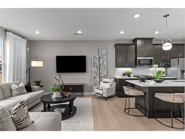 9546 W 58th Cir B, Arvada, CO 80002