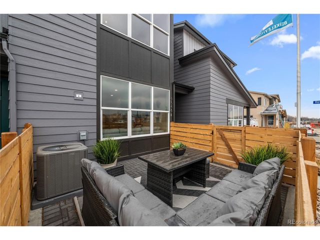 9546 W 58th Cir B, Arvada, CO 80002