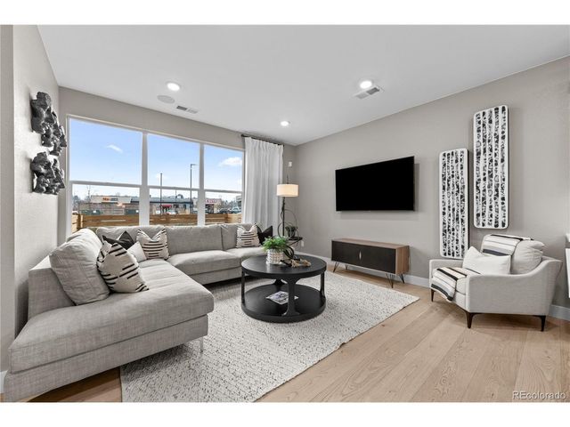 9546 W 58th Cir B, Arvada, CO 80002