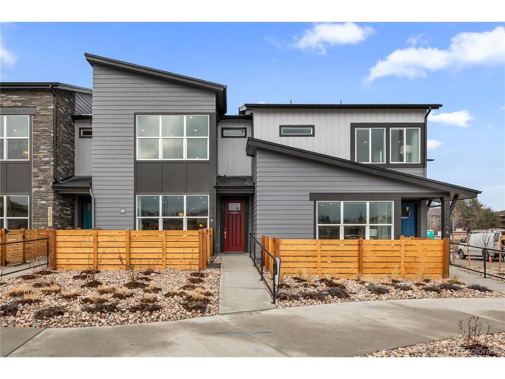 9546 W 58th Cir B, Arvada, CO 80002