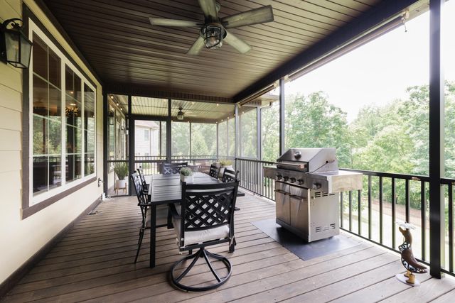 383 Island Green Lane, Inman, SC 29349