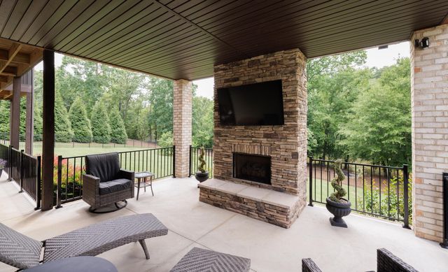 383 Island Green Lane, Inman, SC 29349