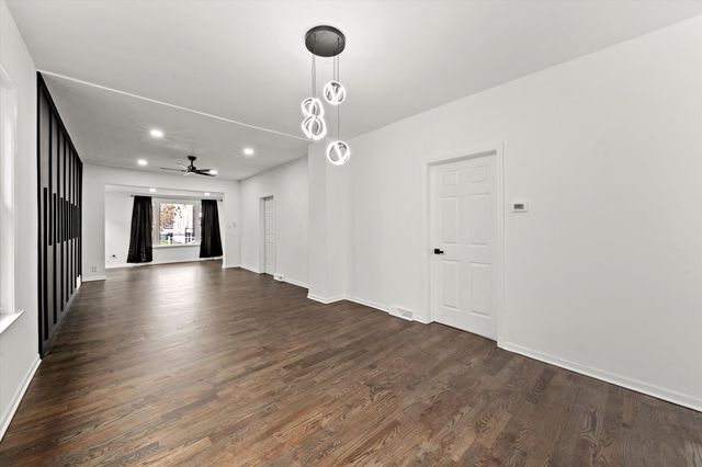 140 W 110th Street, Chicago, IL 60628