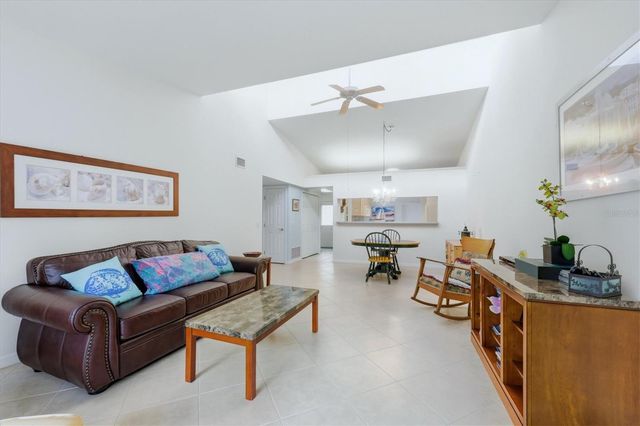 4577 HIDDEN VIEW PLACE 21, Sarasota, FL 34235