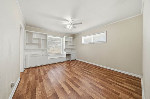 1306 Carr Street, Hillsboro, TX 76645