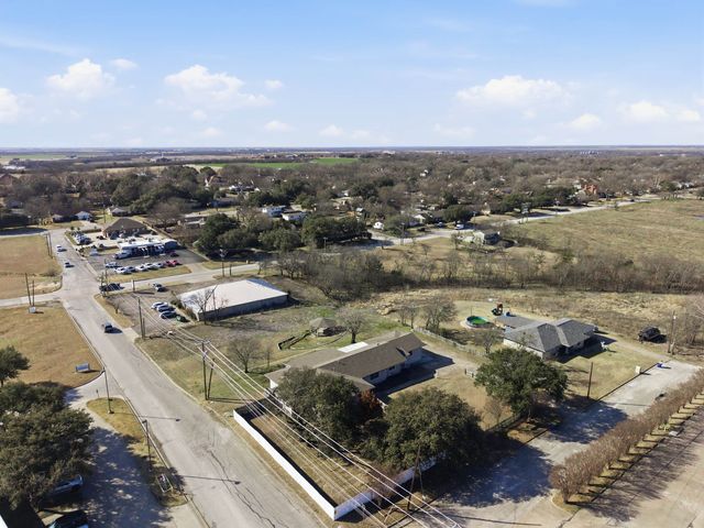 1306 Carr Street, Hillsboro, TX 76645