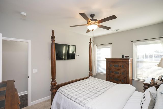 1003 Villa Cir, Lebanon, TN 37090