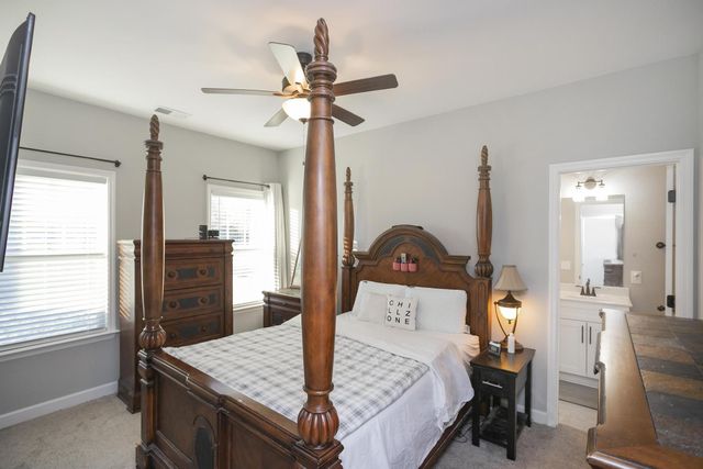 1003 Villa Cir, Lebanon, TN 37090
