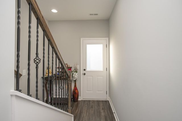 1003 Villa Cir, Lebanon, TN 37090
