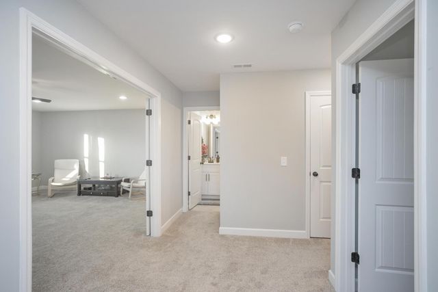 1003 Villa Cir, Lebanon, TN 37090