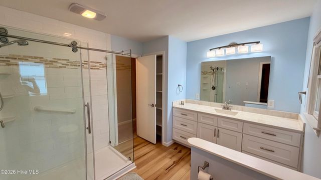 1113 Cherry Tree Drive, New Bern, NC 28562