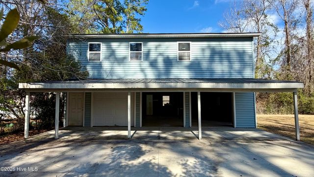 1113 Cherry Tree Drive, New Bern, NC 28562