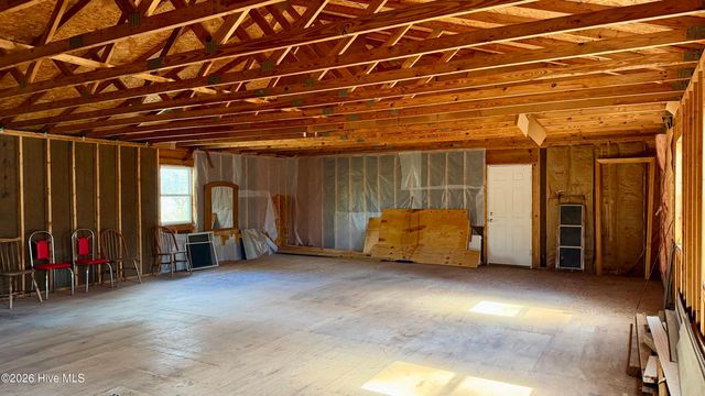 1113 Cherry Tree Drive, New Bern, NC 28562