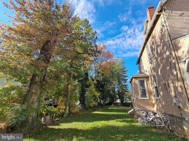 108 S CLIFTON AVE, Aldan, PA 19018