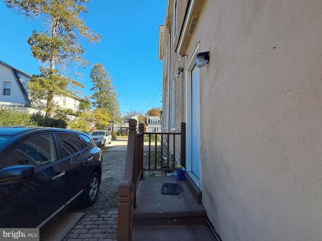 108 S CLIFTON AVE, Aldan, PA 19018