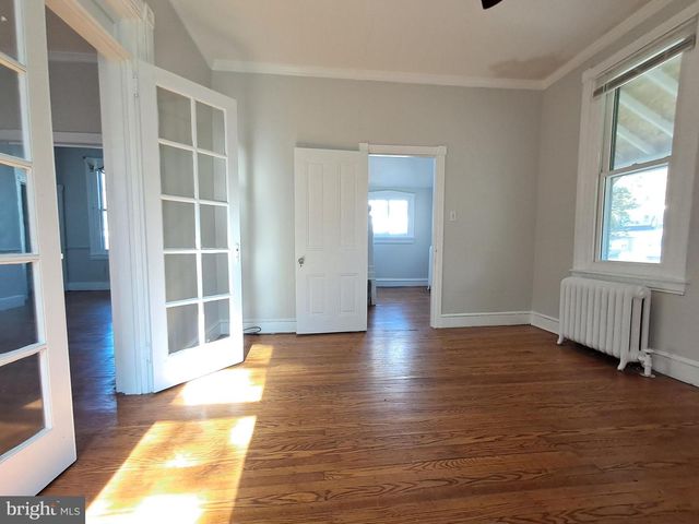 108 S CLIFTON AVE, Aldan, PA 19018