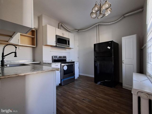 108 S CLIFTON AVE, Aldan, PA 19018