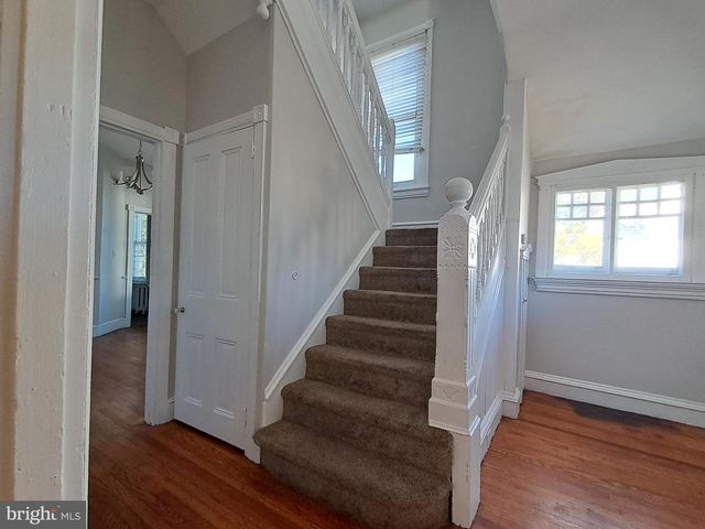 108 S CLIFTON AVE, Aldan, PA 19018