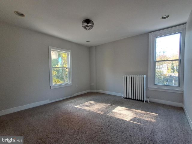 108 S CLIFTON AVE, Aldan, PA 19018