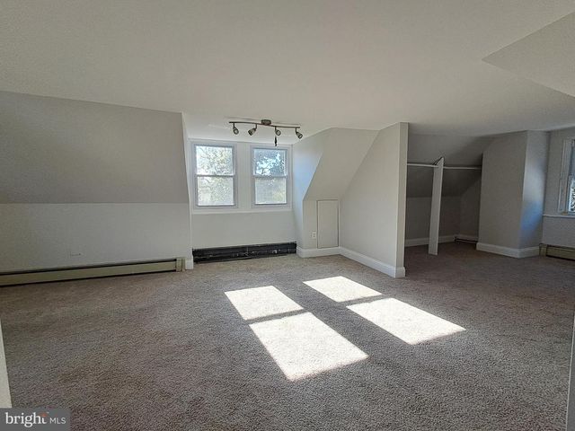 108 S CLIFTON AVE, Aldan, PA 19018