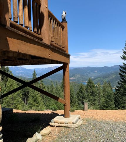 490 Bear Paw Trail, Trinity Center, CA 96091