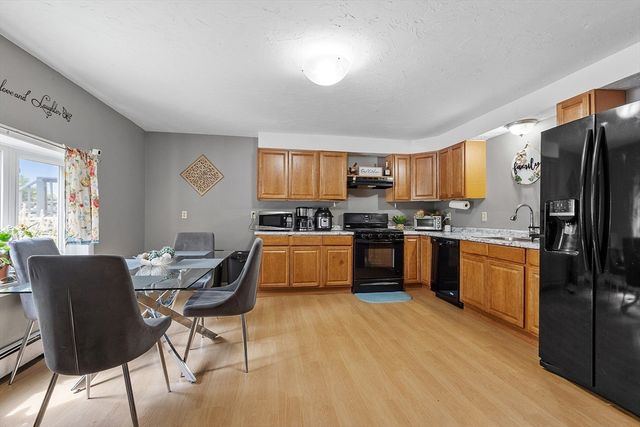 51 Old City Rd, Townsend, MA 01474