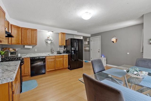 51 Old City Rd, Townsend, MA 01474