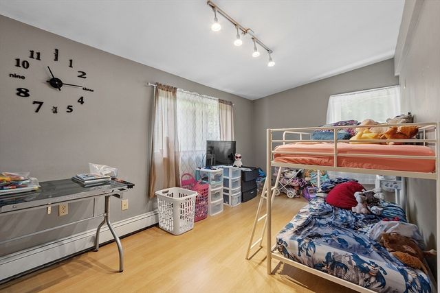 51 Old City Rd, Townsend, MA 01474